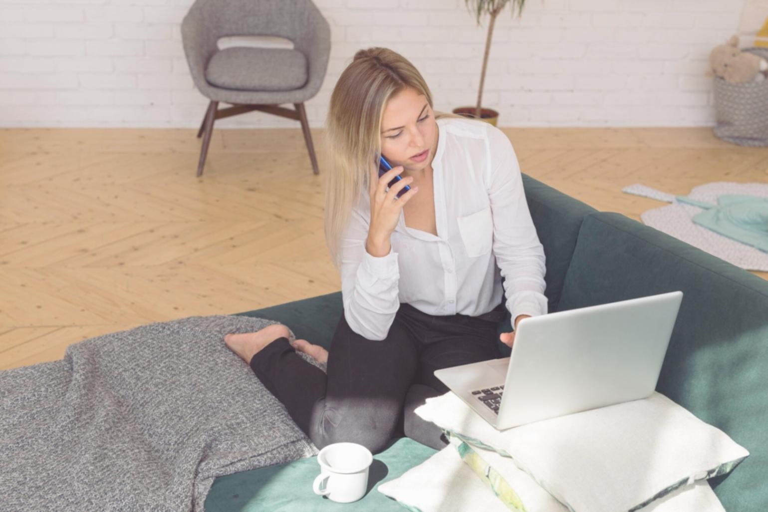 Students working together on testing processes during hands-on lab session